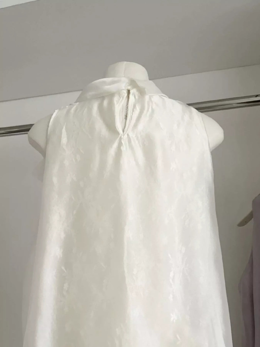 Bow Chiffon Sleeveless Top