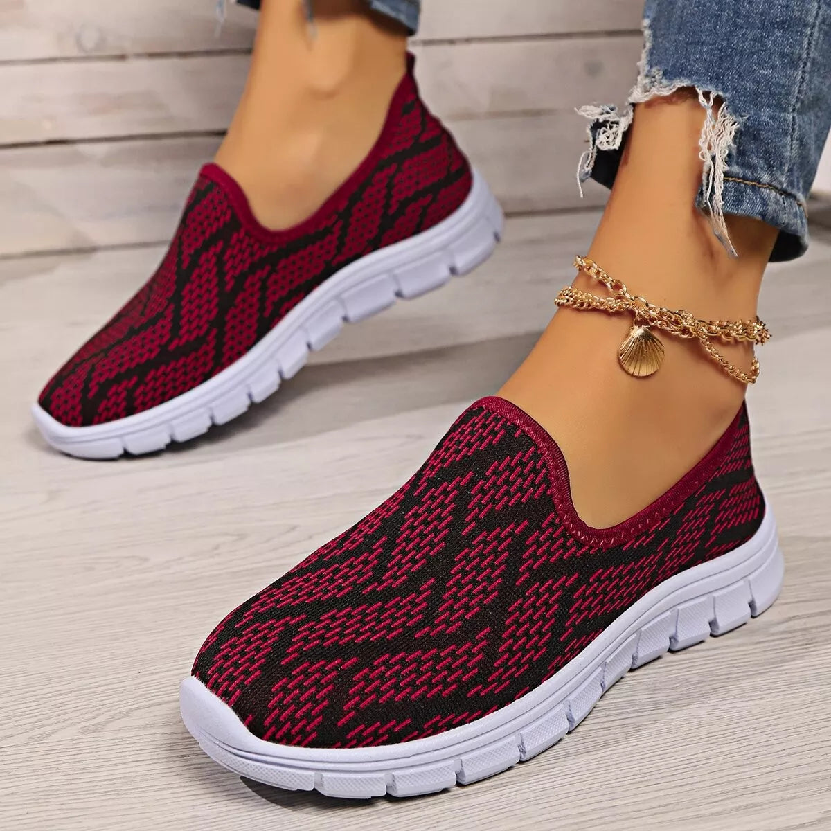 Breathable Mesh Round Toe Slip-Ons
