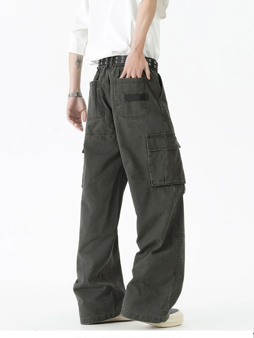 Men's Wide Leg Cargo Pants
