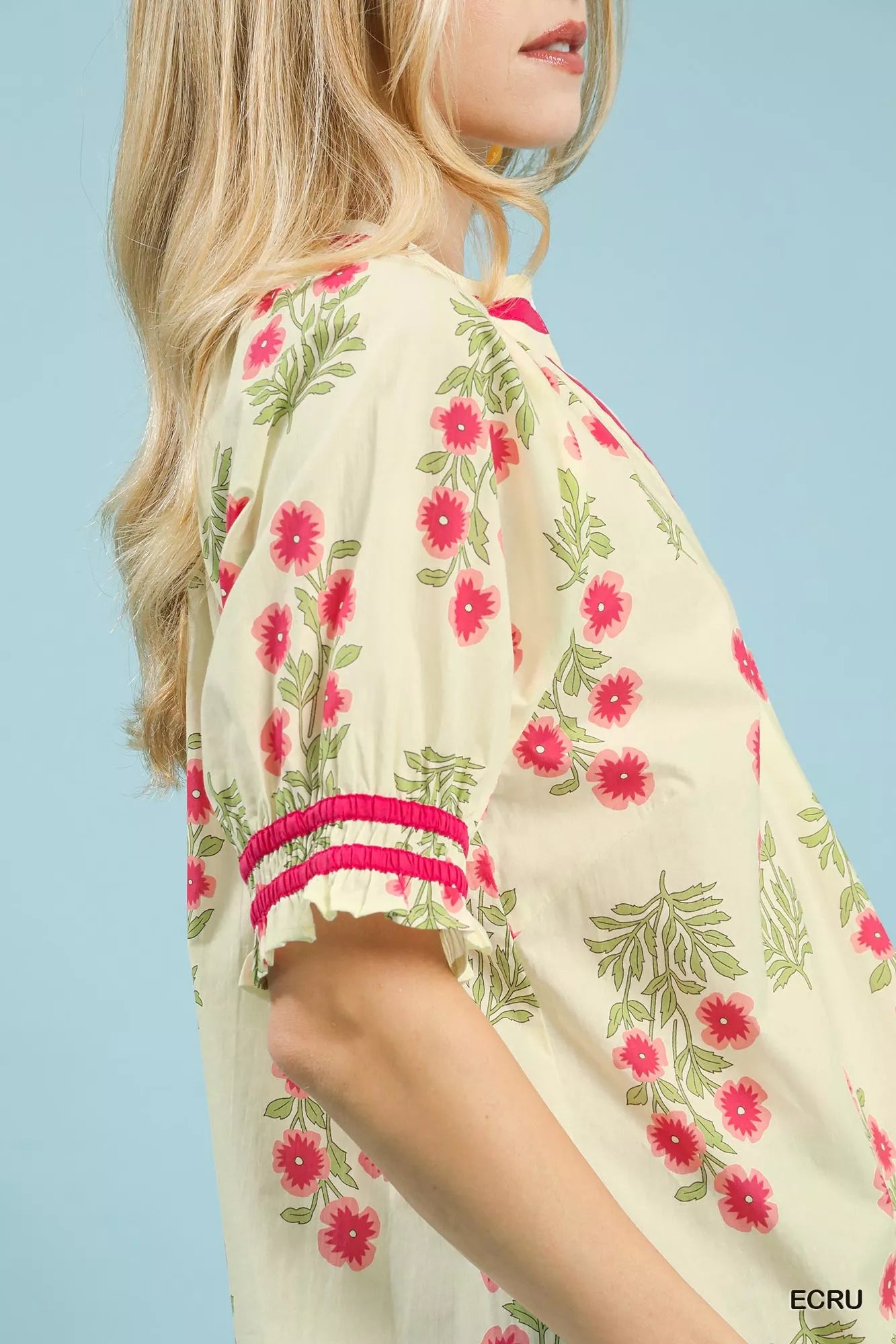 Umgee Floral V-Neck Puff Sleeve Top
