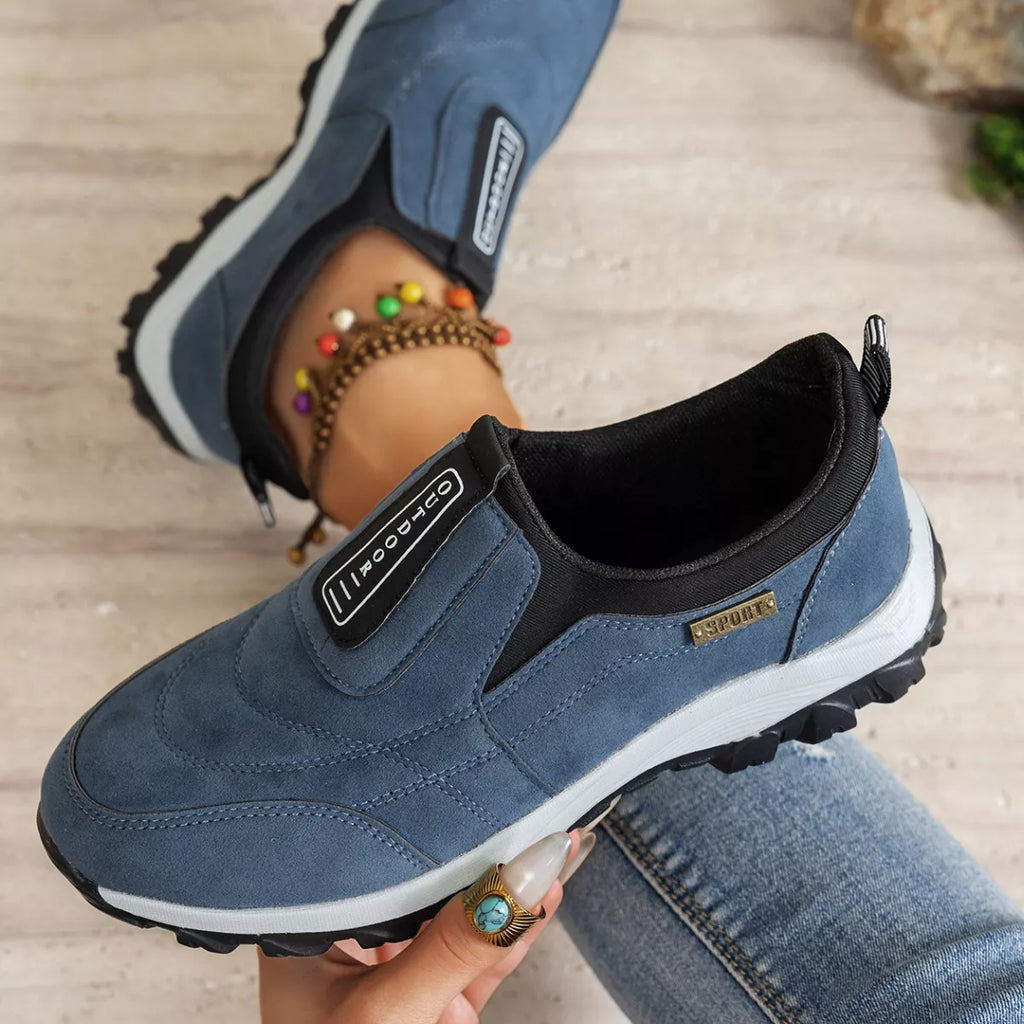 Round Toe Breathable Sneakers