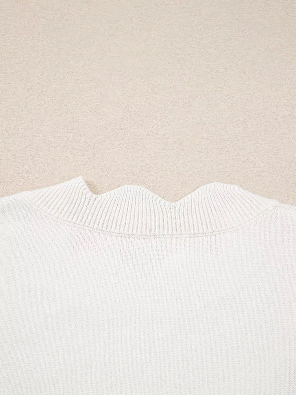 Floral Embroidered Scallop Hem Cropped Sweater