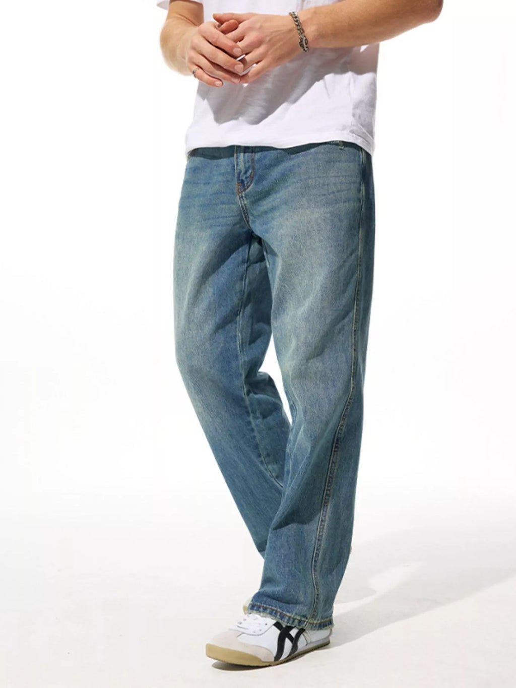 Men's Relaxed Fit Wash Jeans