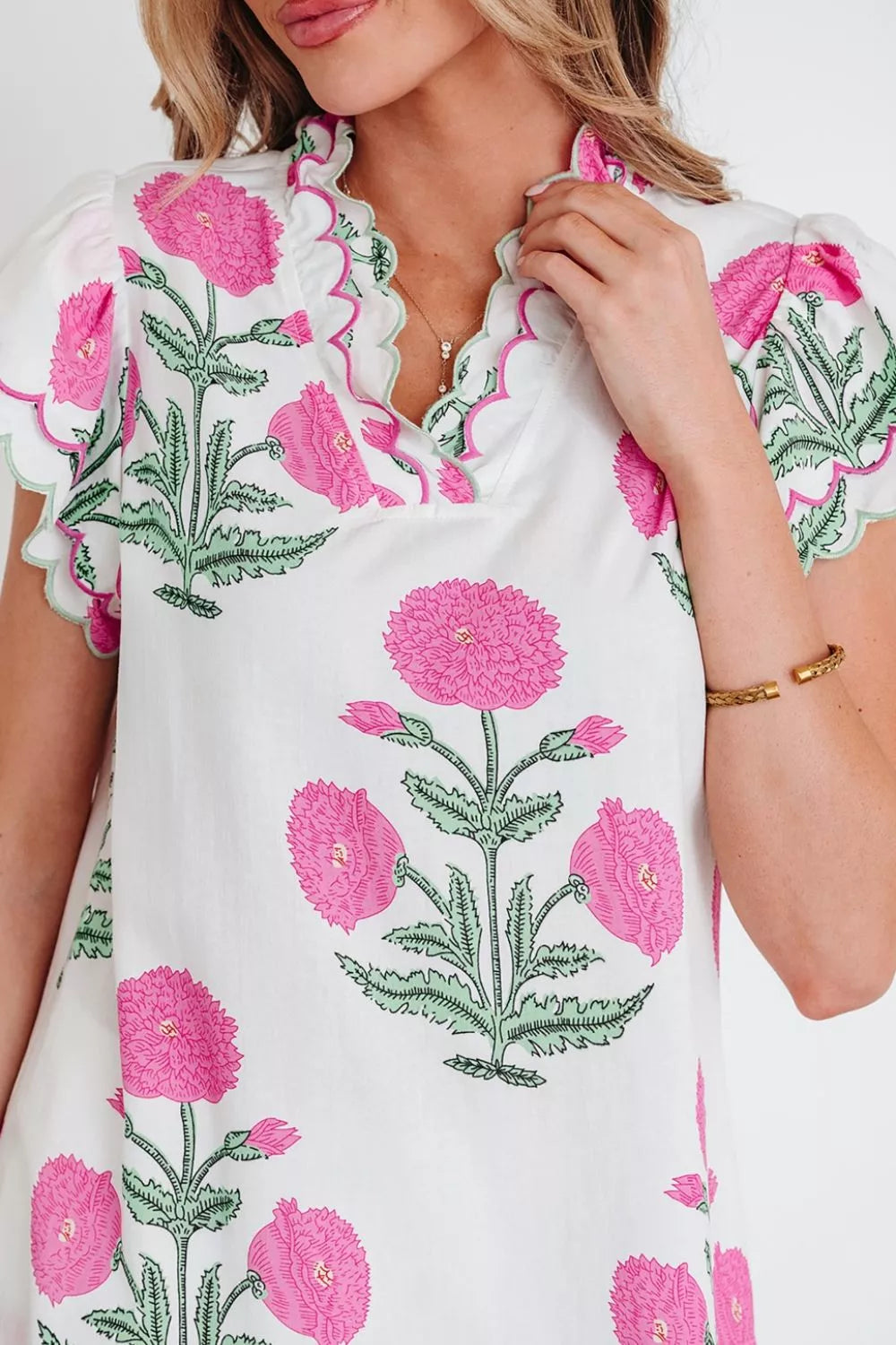Contrast Scallop Trim Layered Short Sleeve V Neck Blouse