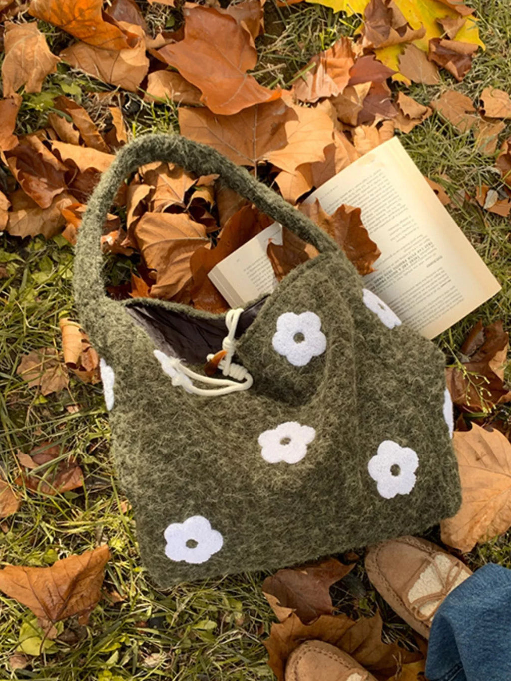 Floral Applique Handbag