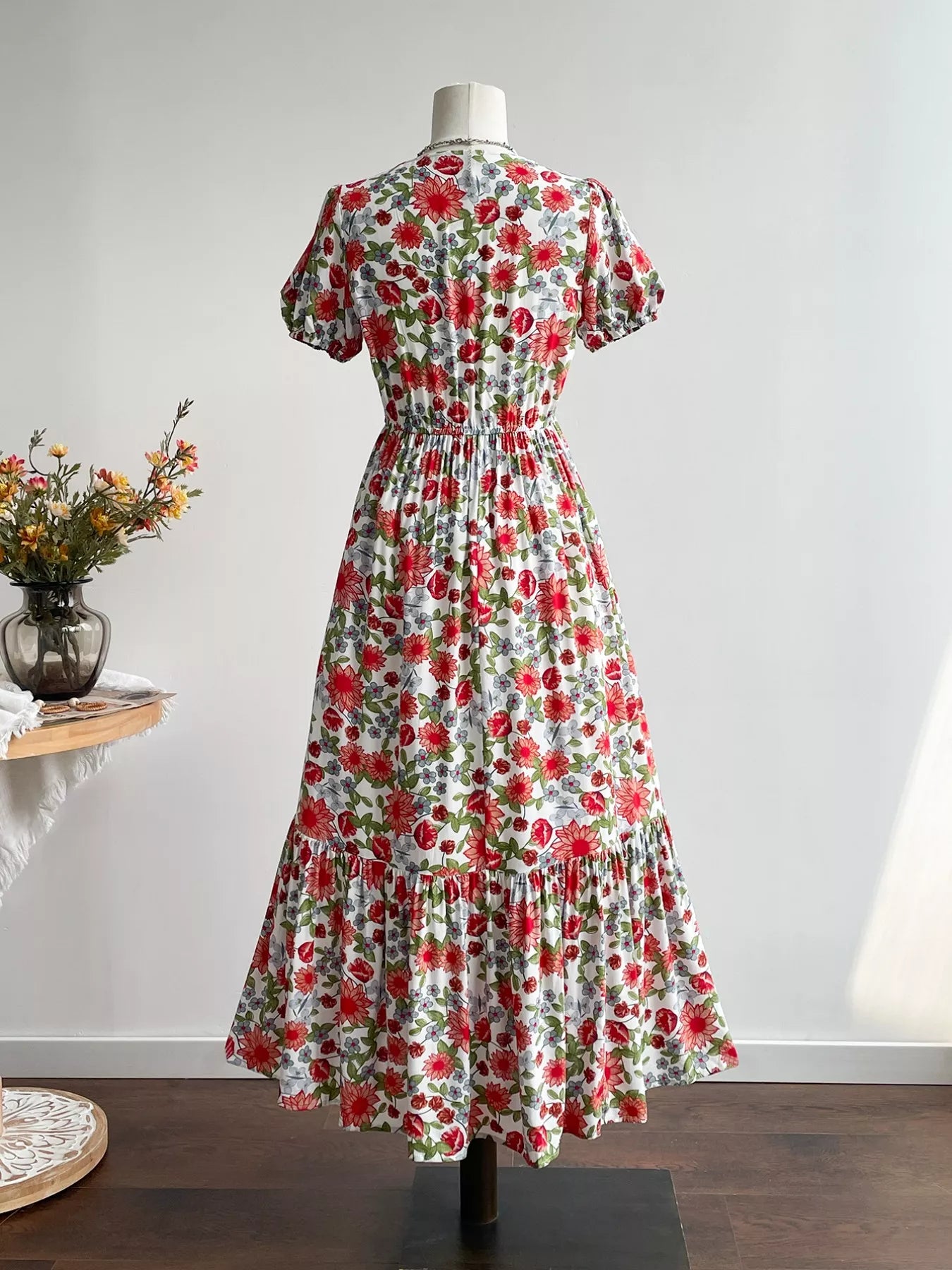 Floral Print V-Neck Ruffle Hem Midi Dress