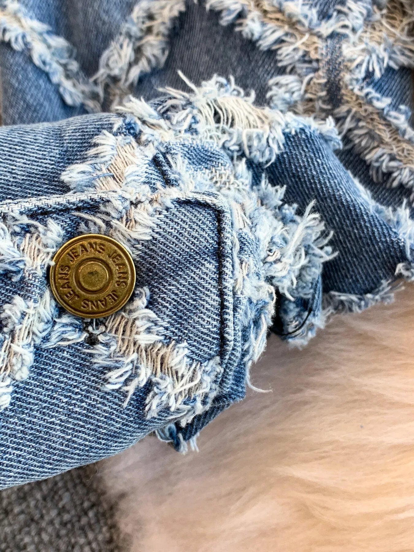 Distressed Diamond Pattern Jacket and Shorts Denim Set