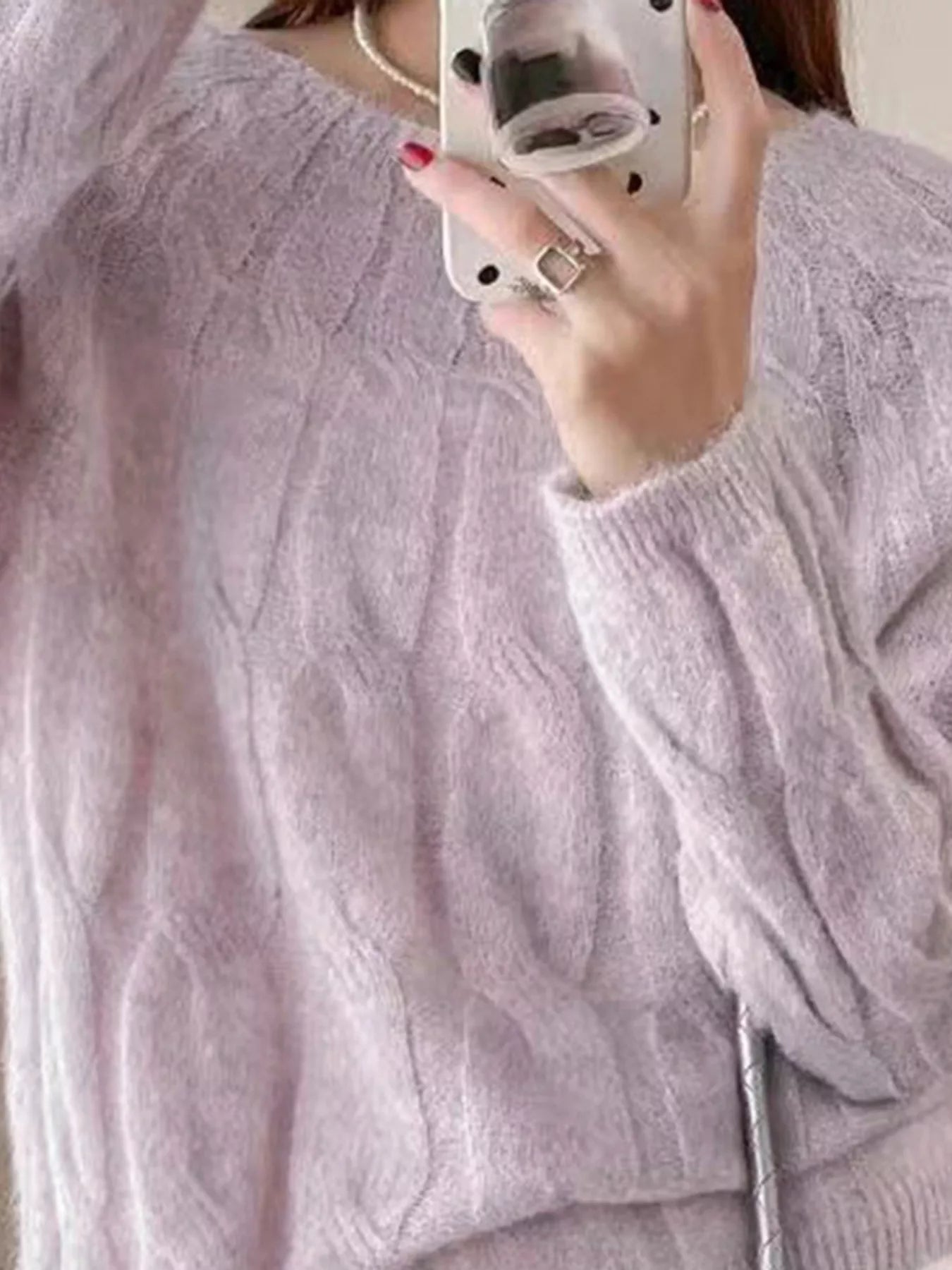 Cable-Knit Round Neck Sweater