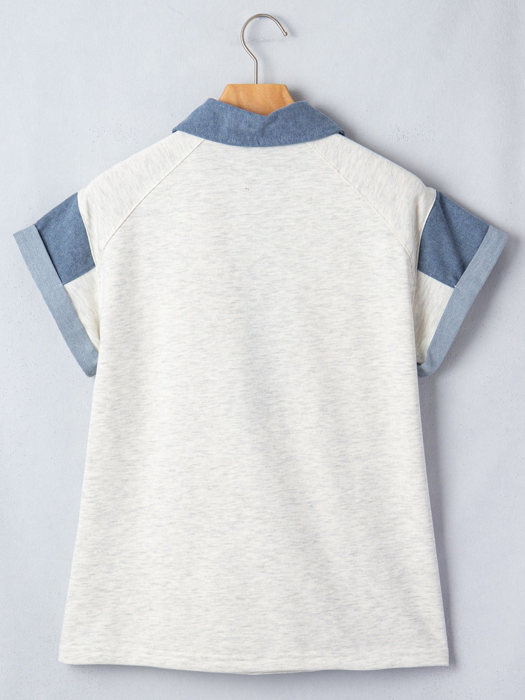 Contrast Trim Button Detail Top