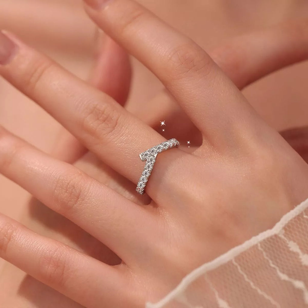 925 Sterling Silver Moissanite Geometric Ring