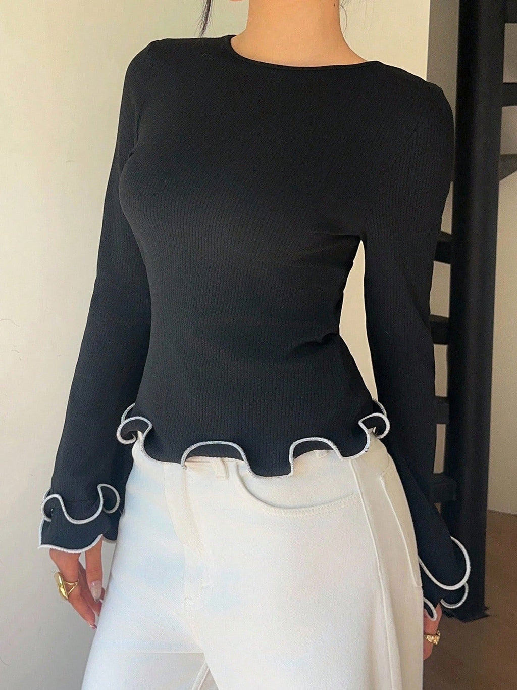 Lettuce Hem Tie Back Long Sleeve T-Shirt