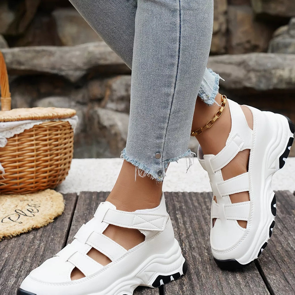 Cutout Round Toe Platform Sandals