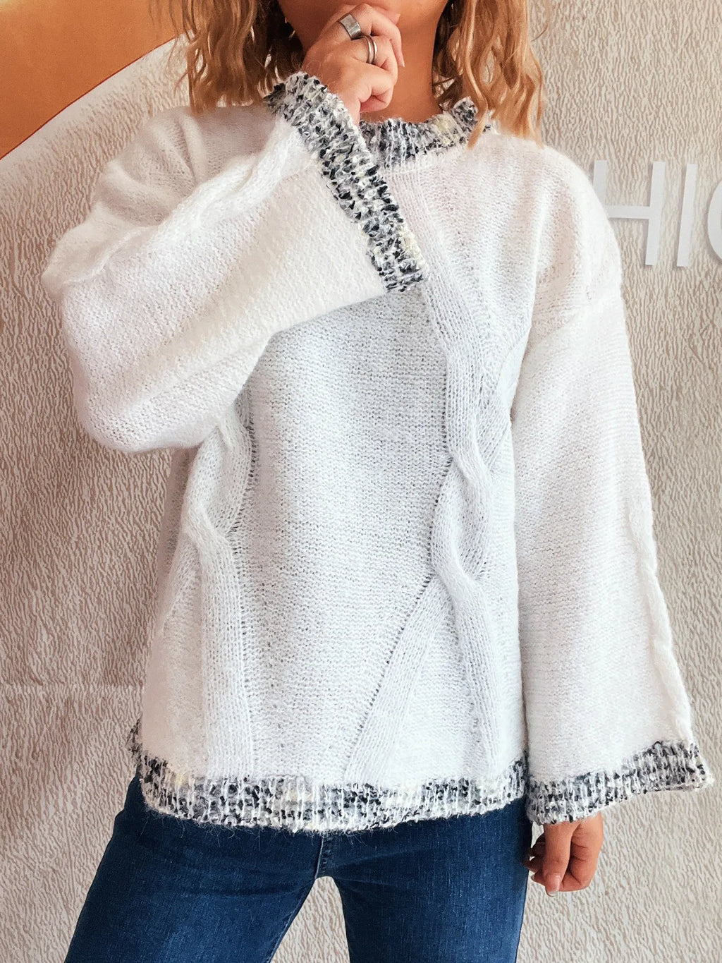 Contrast Trim Detail Round Neck Sweater