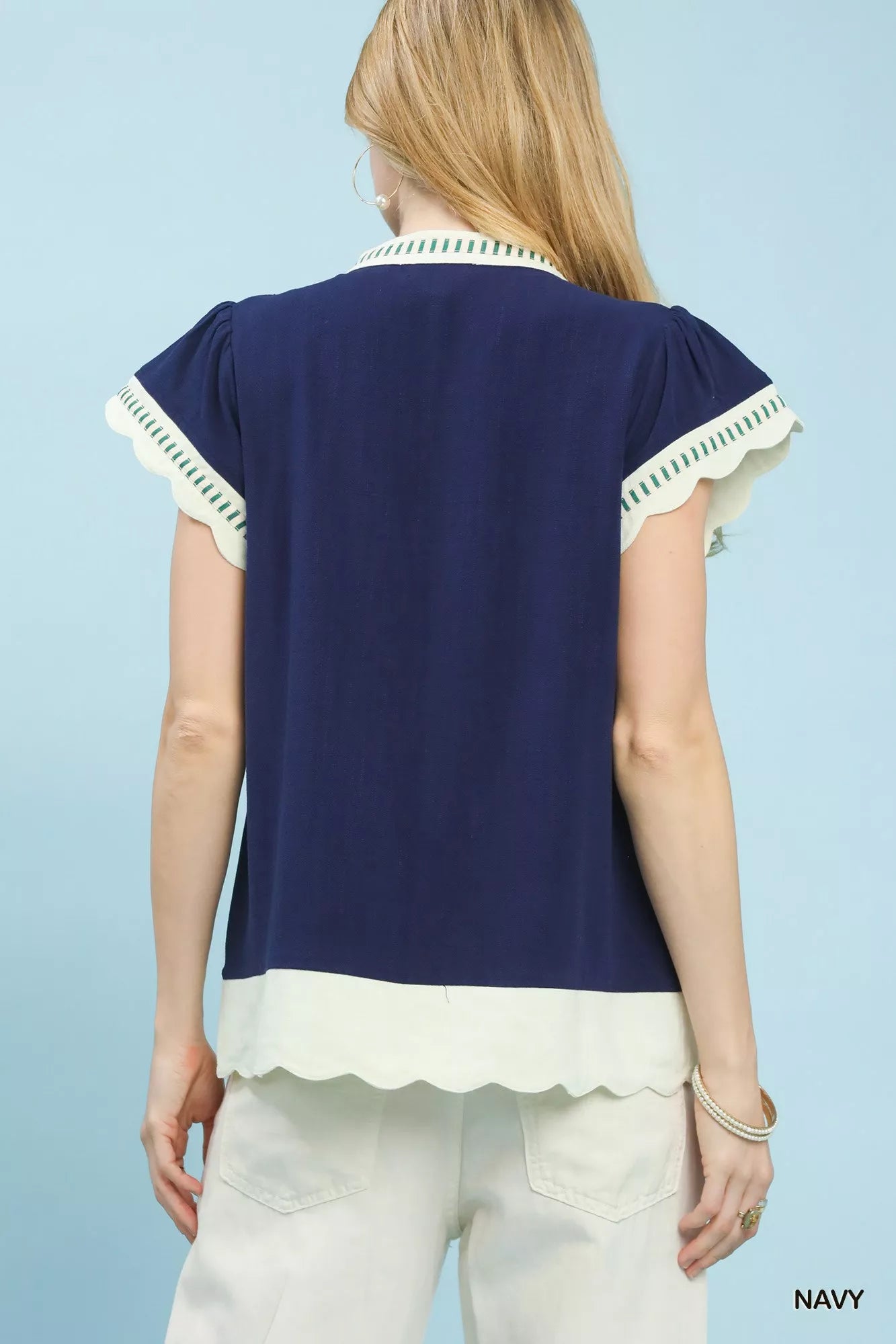 Umgee Contrast Scallop Trim Top