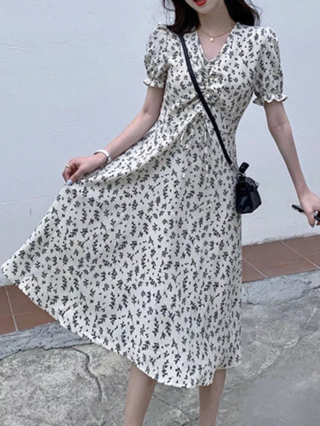Floral Print Puff Sleeve Midi Dress