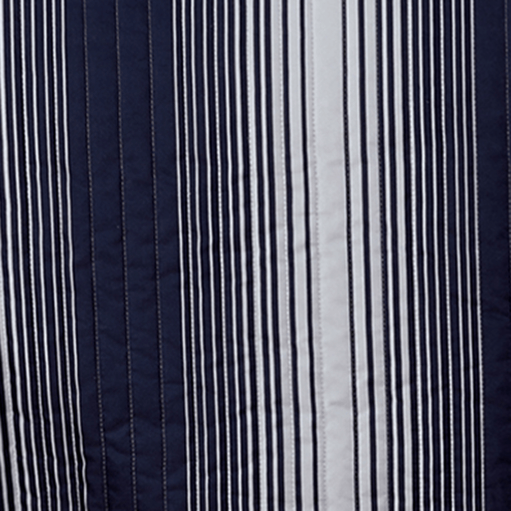 Everette Collection Ombre Striped Quilt Set