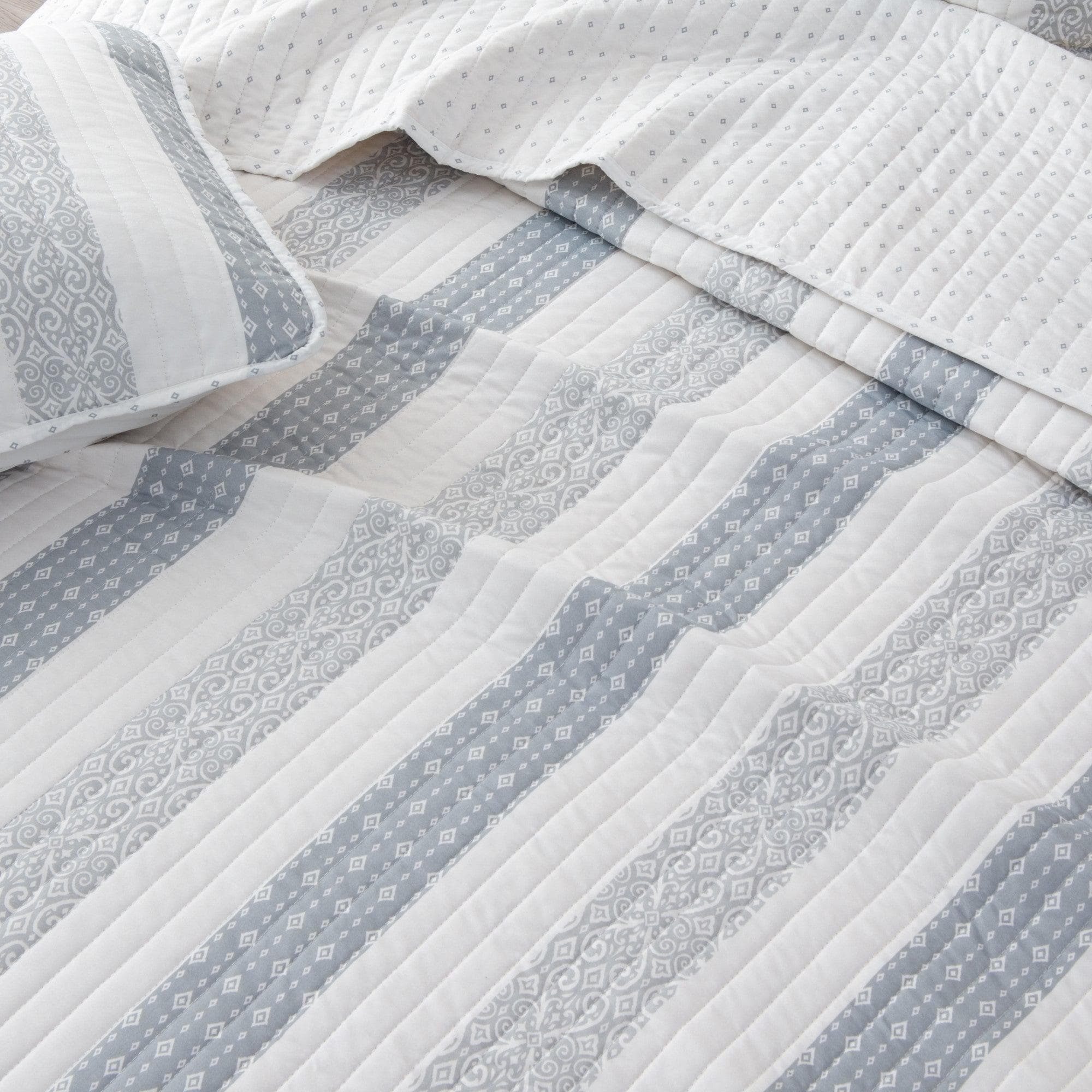 Stripe Quilt - Adele Collection