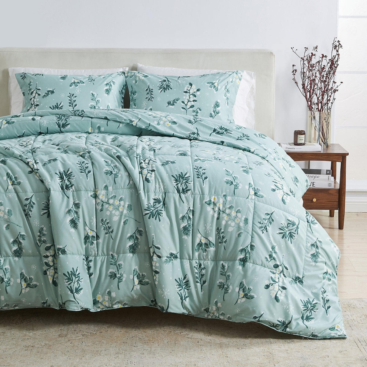 Reversible Christmas Comforter and Sham Set - Holiday / Lodge Odette Collection
